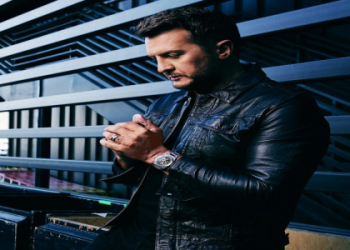 how many siblings did luke bryan have