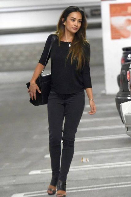 ria sommerfeld
