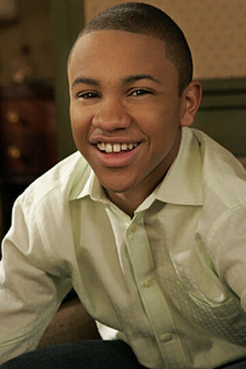 drew from everybody hates chris
