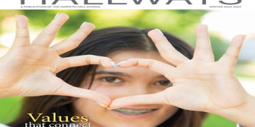 how did joanna moore lose 3 fingers