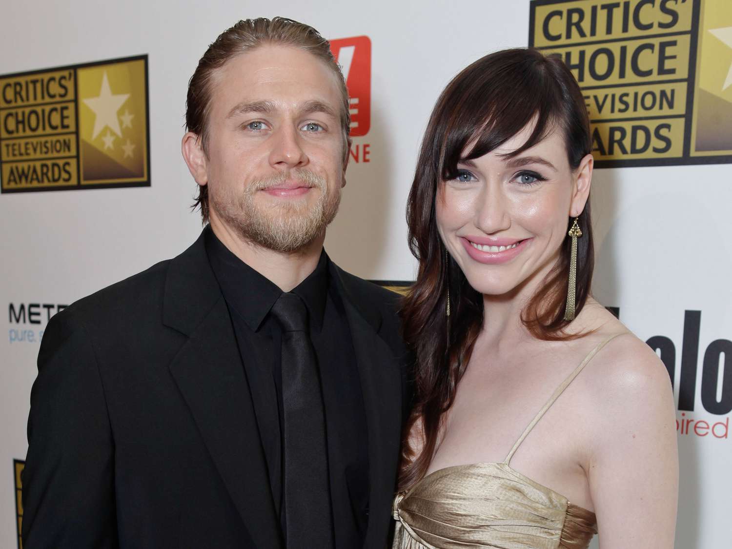 charlie hunnam wife 2024