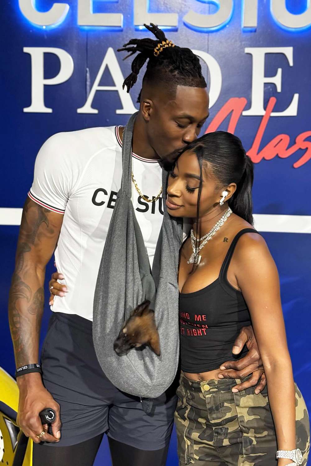 who is dwight howard married to