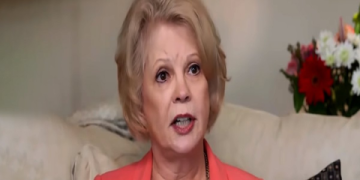 cissy davis played by