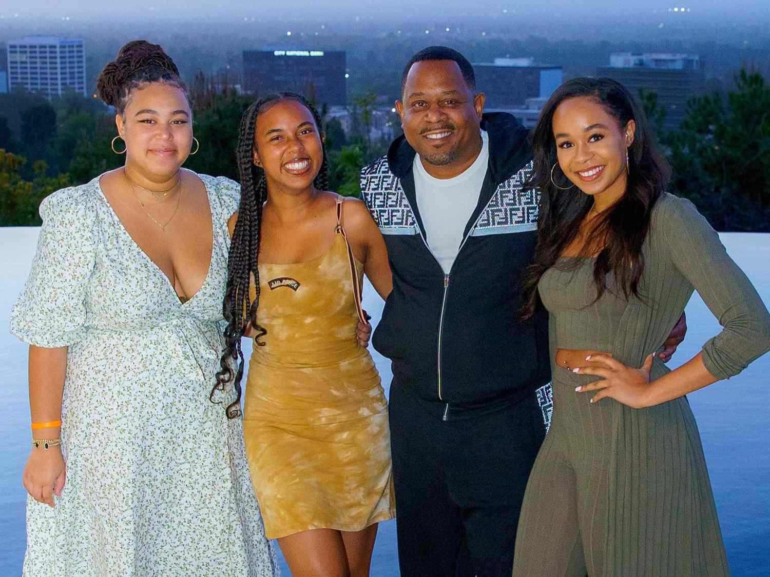 martin lawrence siblings pictures