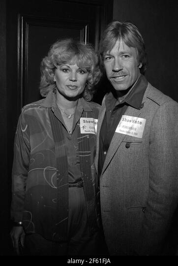 dianne holechek