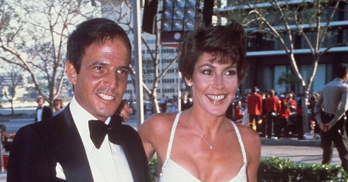 helen reddy husbands