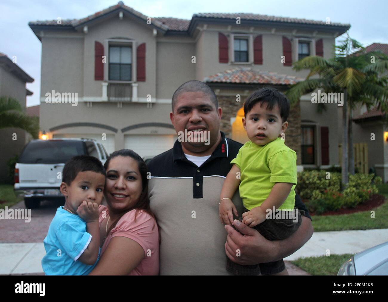 julian hernandez mother