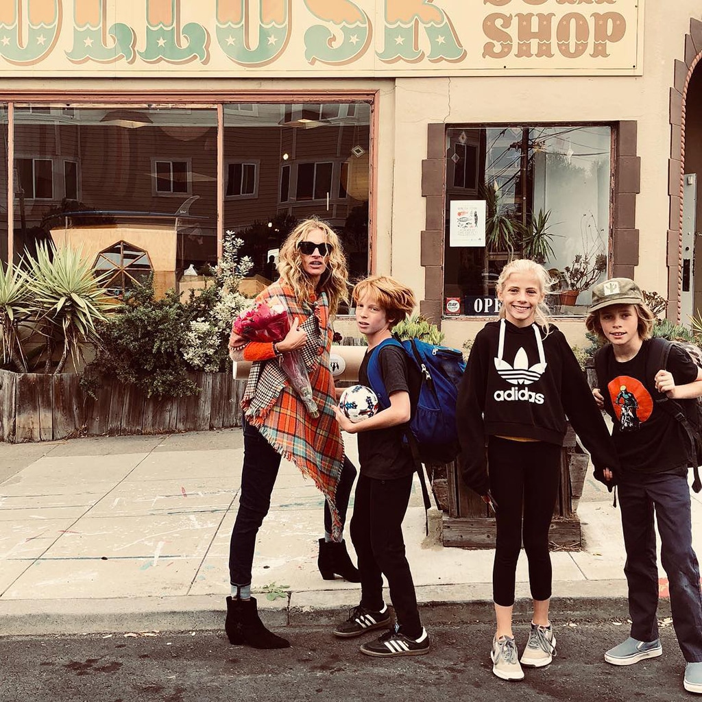 julia roberts kids college