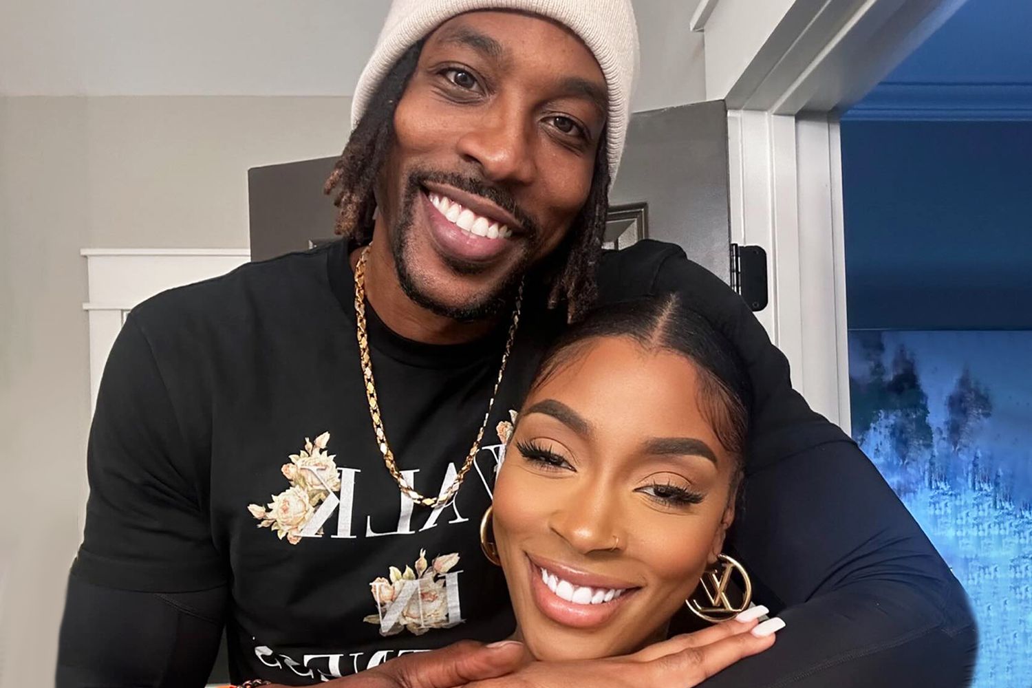 who is dwight howard married to