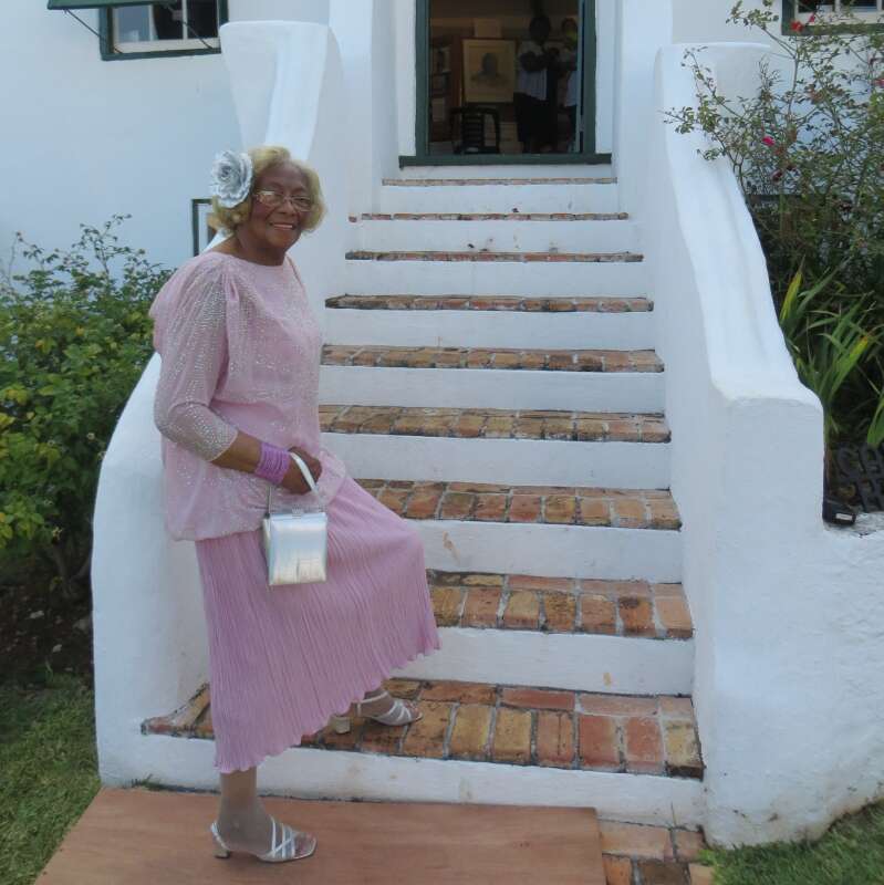 don cornelius wife delores