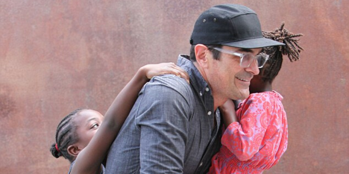 ty burrell daughters