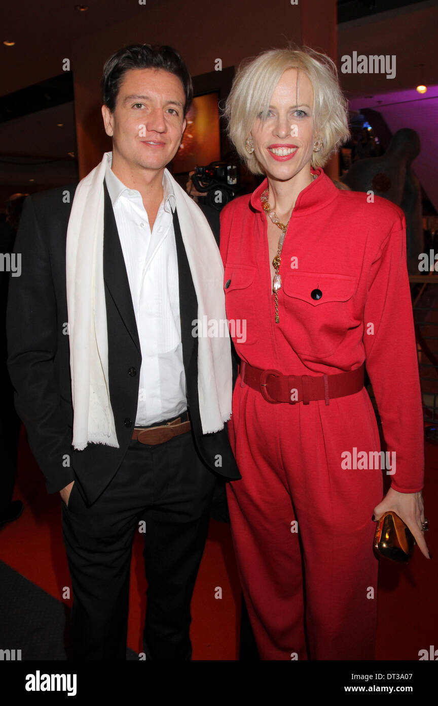 anthony james wife