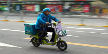 a note from the delivery guy