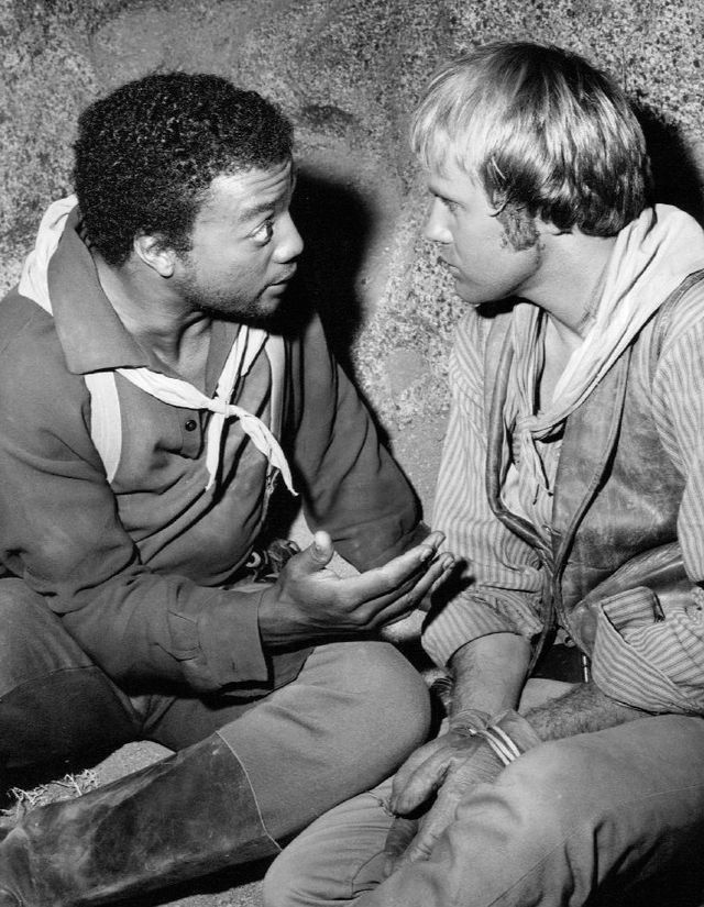 paul winfield gay
