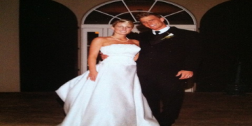 alan ritchson and wife photos