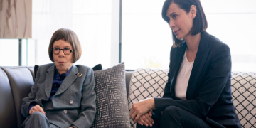 what character did catherine bell play on jag