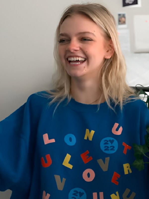popstar academy emily
