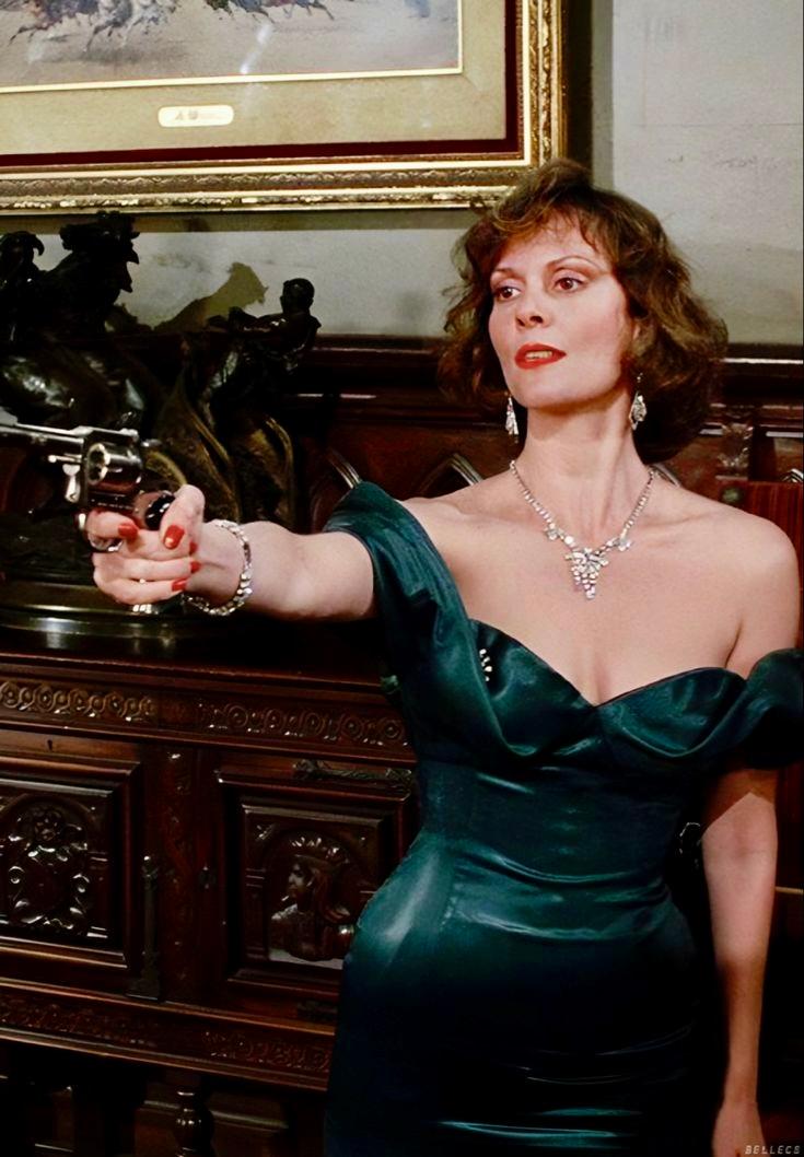 miss scarlet clue actress