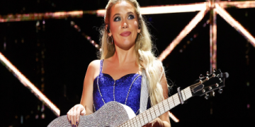 who is megan moroney dating 2024