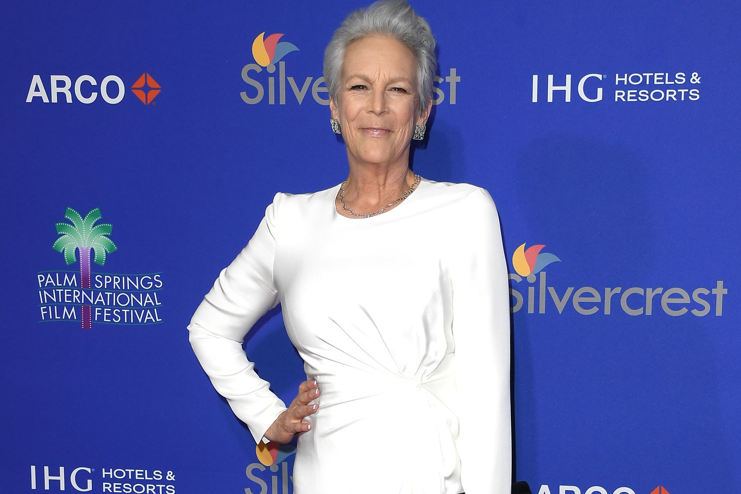 jamie lee curtis donation