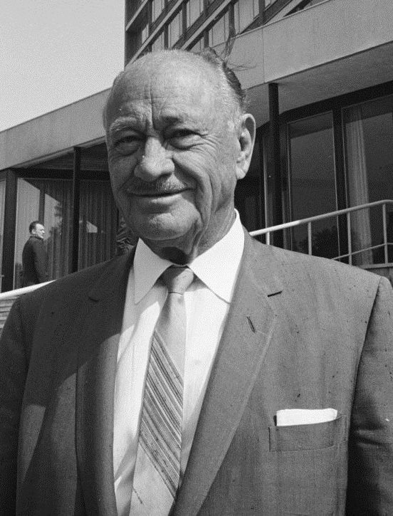 conrad nicholson hilton iii