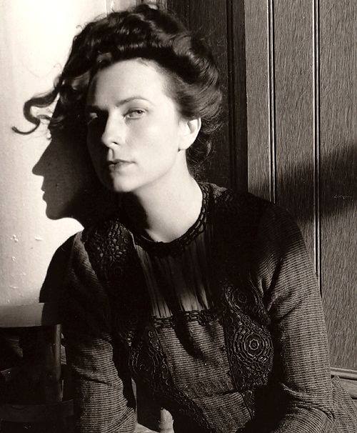 agnes moorehead relationships
