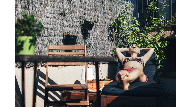 sunbathing neighbor