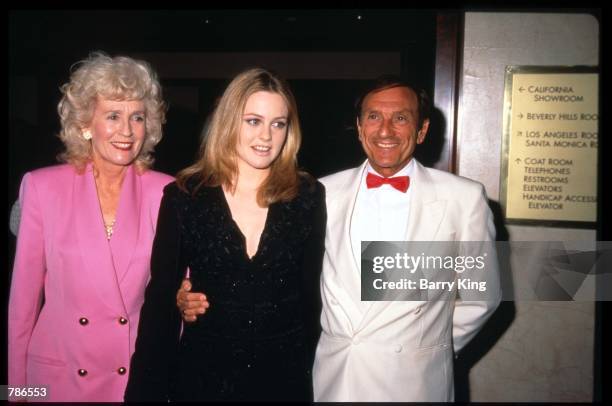 alicia silverstone father