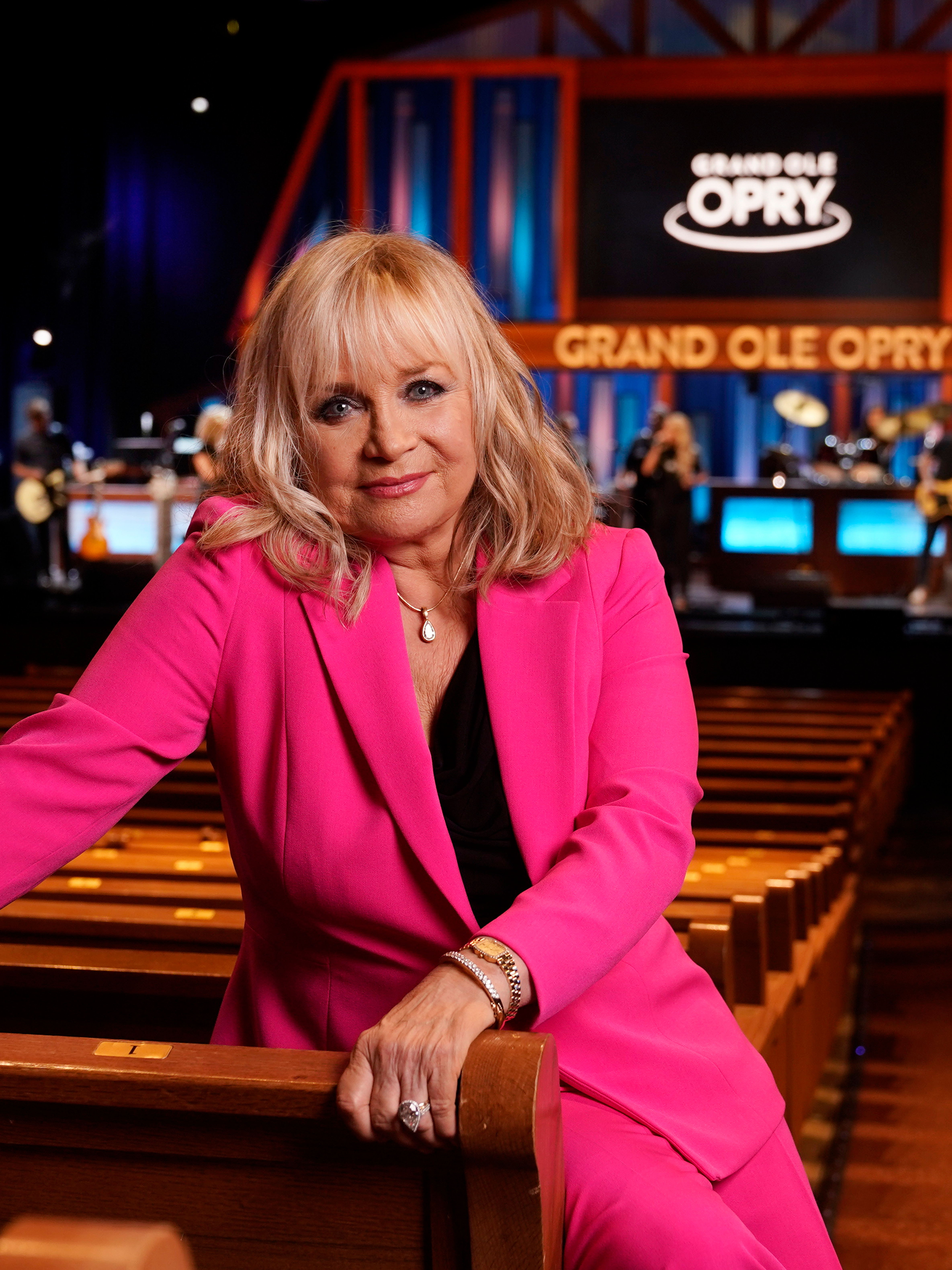 what does barbara mandrell look like now