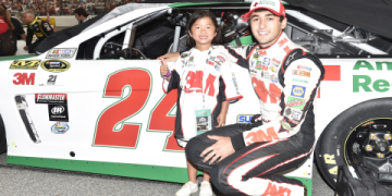 chase elliot girlfriend