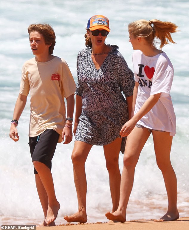 julia roberts kids college
