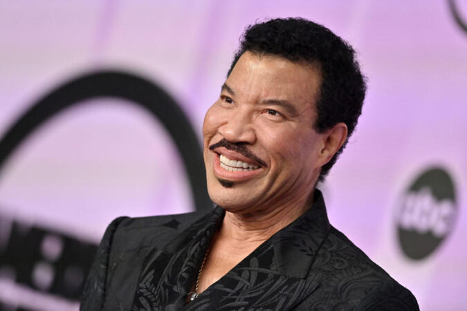 lionel richie botox