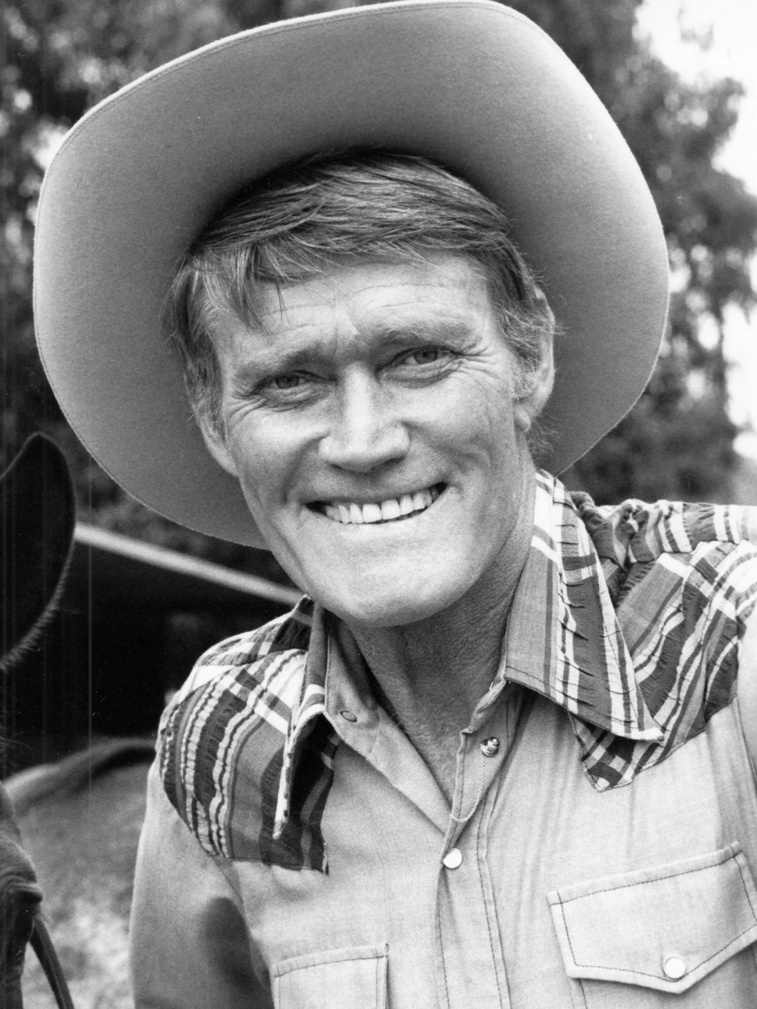actor chuck connors biography