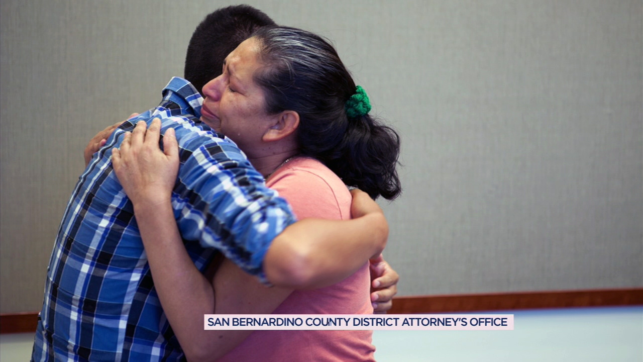julian hernandez mother
