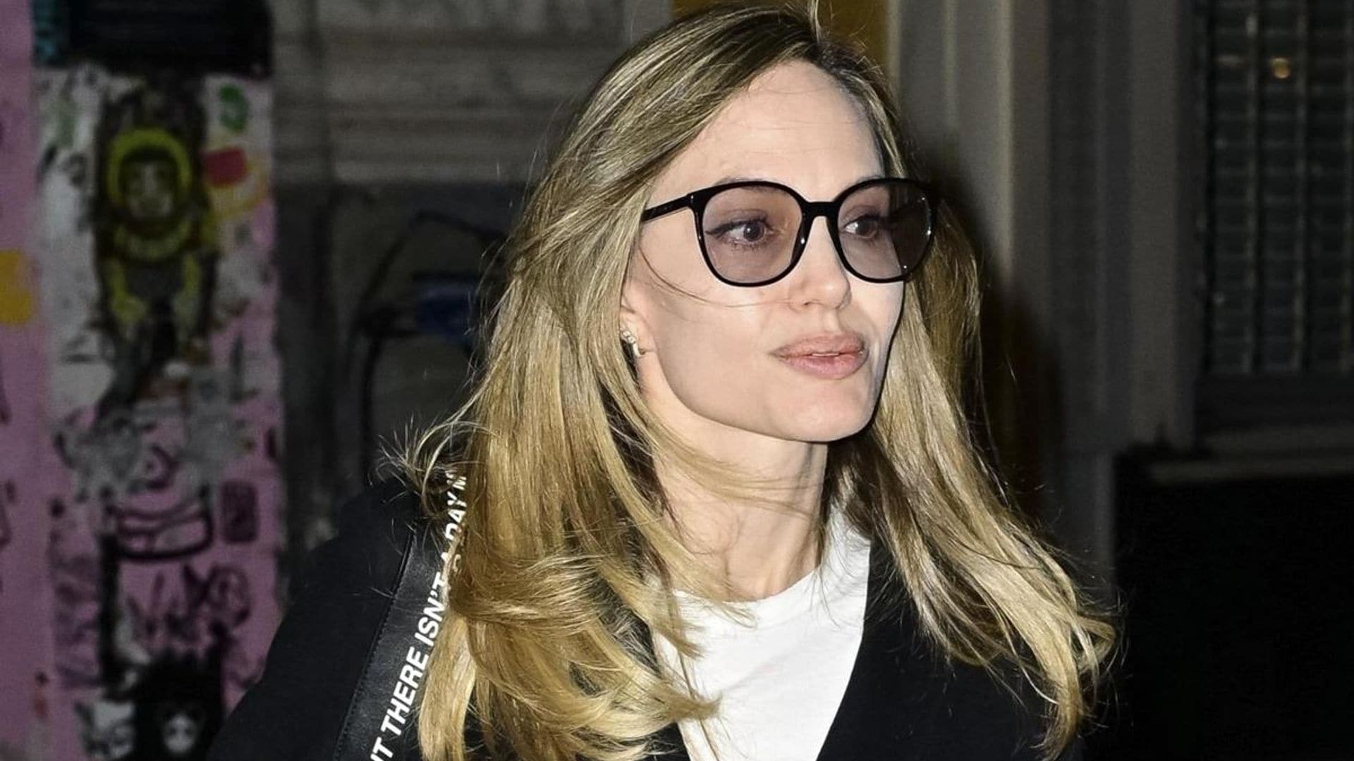 angelina jolie new pics