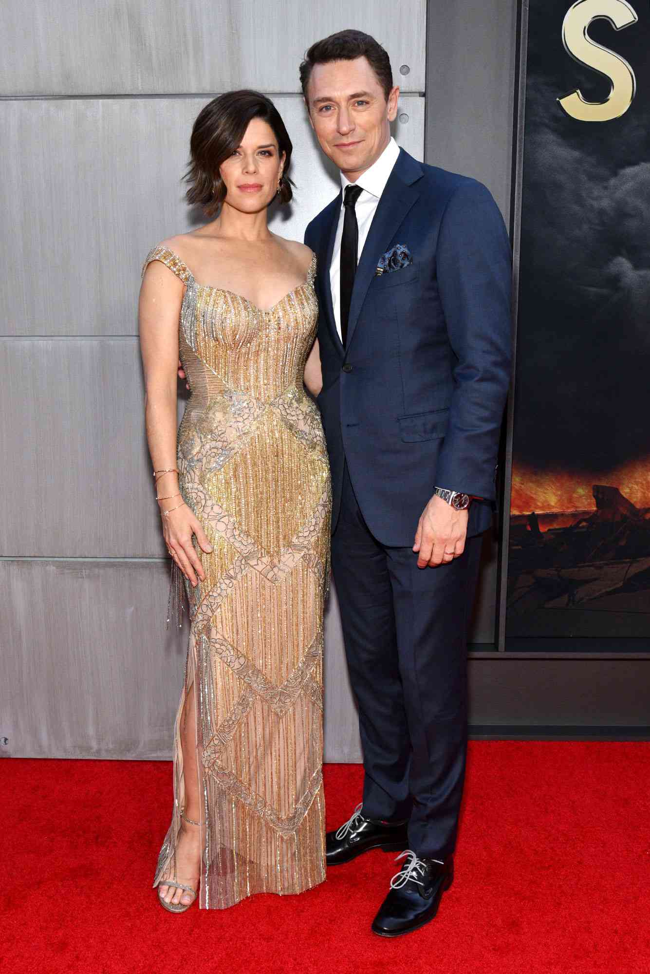 neve campbell jj feild
