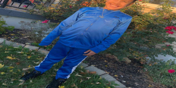 robert carter adopts 5 siblings