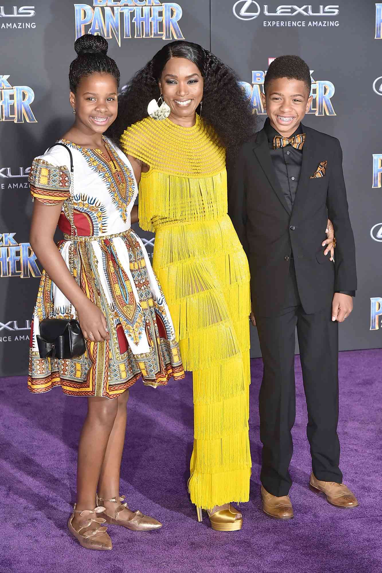 angela bassett twin sister