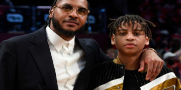 how tall is lala anthony son