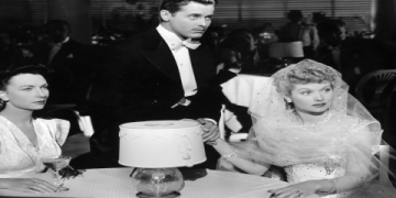 agnes moorehead relationships