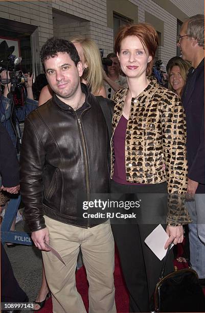 cynthia nixon first husband