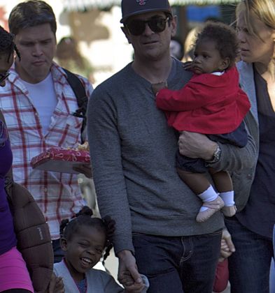 ty burrell daughters
