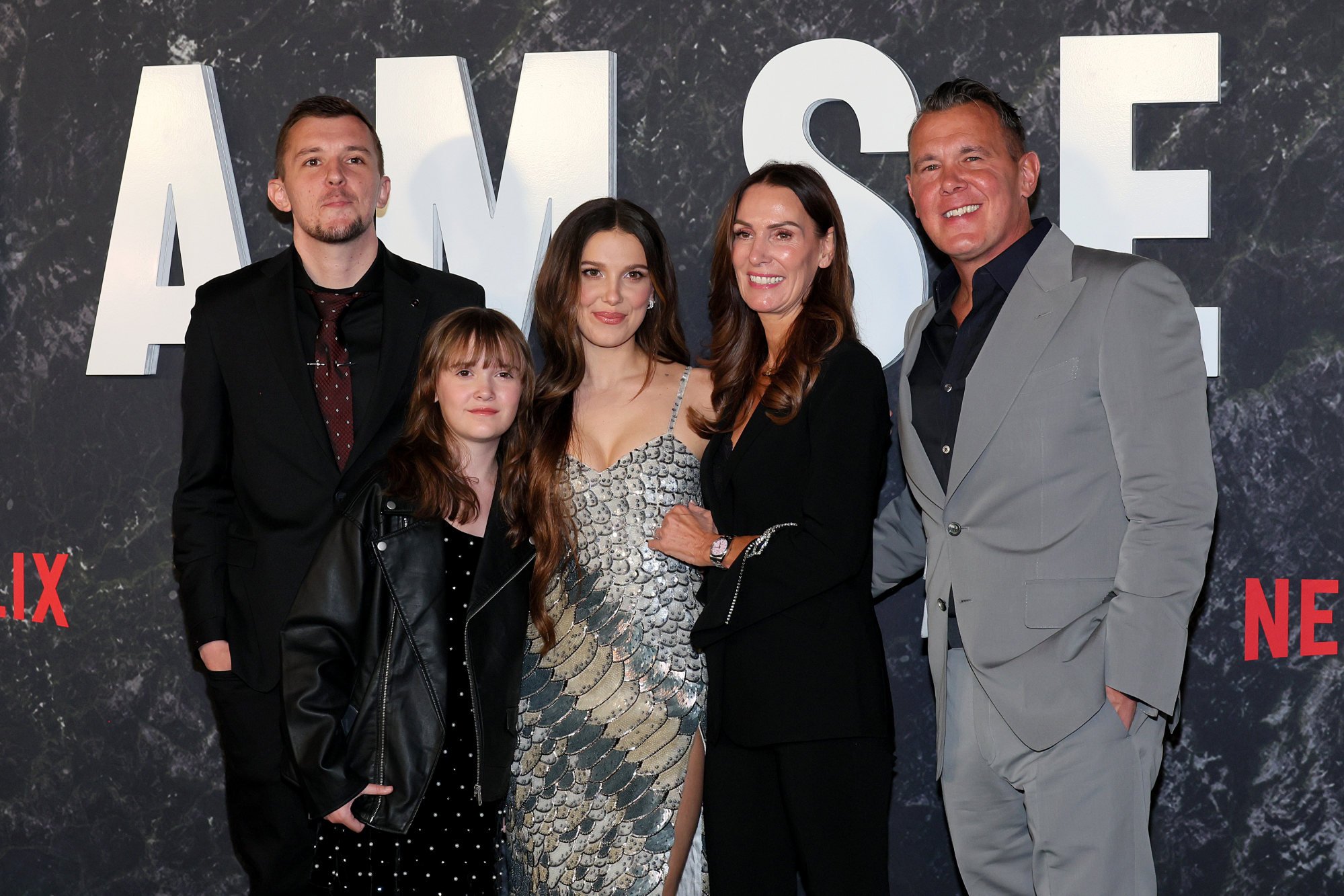 millie bobby brown parents