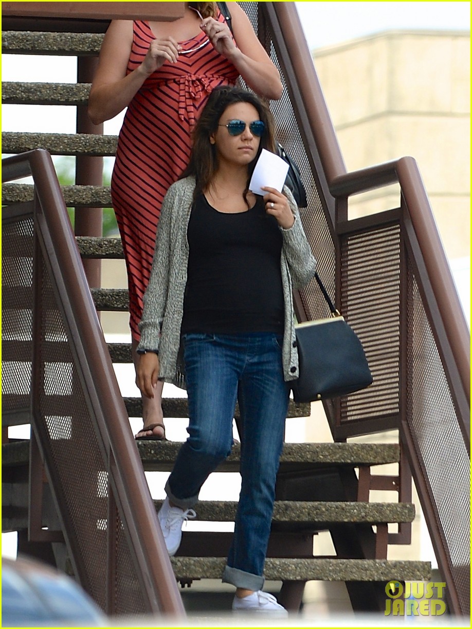mila kunis sister