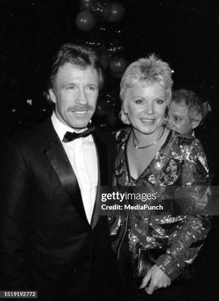 dianne holechek