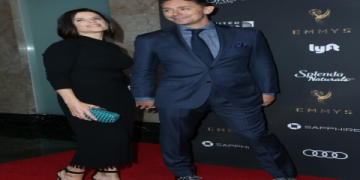 jj feild and neve campbell