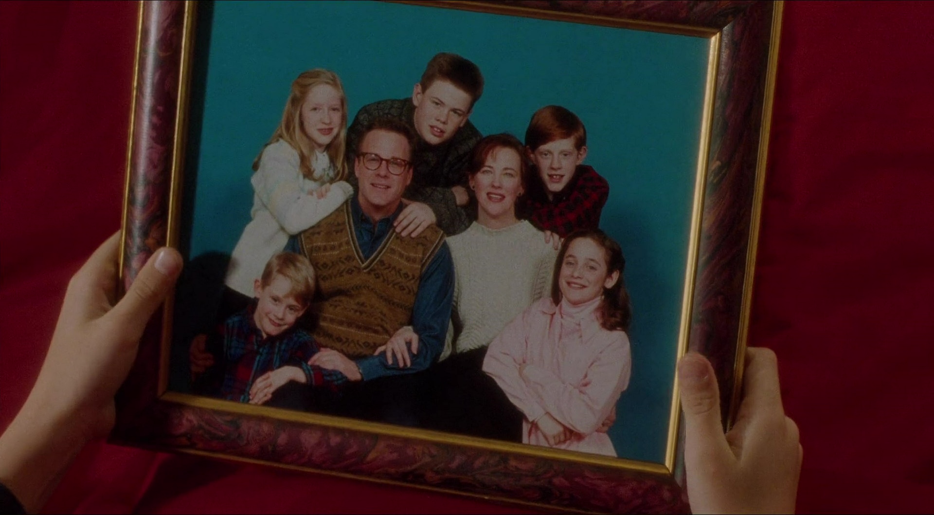 home alone family picture